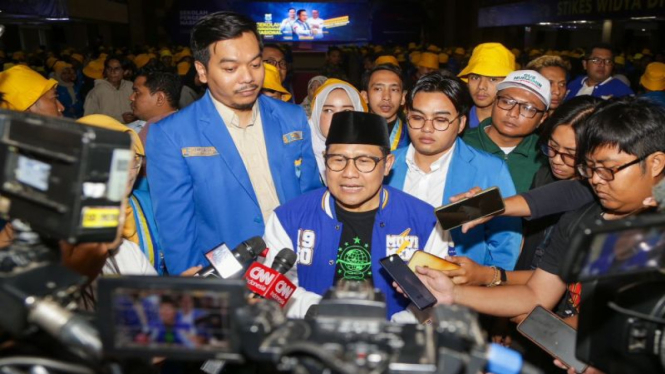 Bakal cawapres Muhaimin Iskandar alias Cak Imin dan pengurus PB PMII