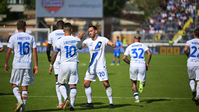 Pemain Inter Milan Rayakan Gol ke Gawang Empoli