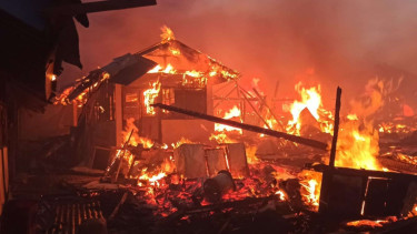 Kebakaran di Pasar Slogohimo, Jawa Tengah