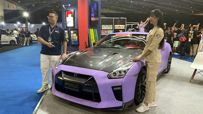 VIVA Otomotif: Stiker mobil buatan Maxdecal