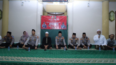 Polres Metro Jakarta Selatan dan Polsek Mampang gelar Jumat Curhat
