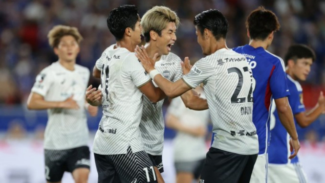 Yokohama F. Marinos vs Vissel Kobe