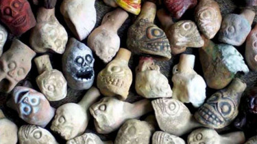 Peluit Kematian Suku Aztec.