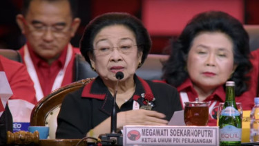 Ketum PDIP Megawati Soekarnoputri saat Rakernas PDIP di Jiexpo, Kemayoran.