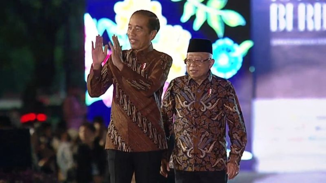 Foto Menteri Kabinet Indonesia Maju Jadi Model Di Istana Berbatik ...