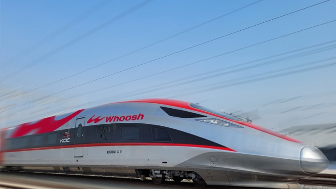Kereta Cepat Jakarta-Bandung (KCJB) Whoosh diresmikan Presiden Jokowi.