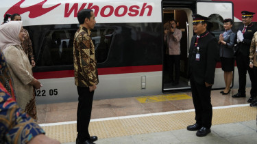 Kereta Cepat Jakarta-Bandung, Peluncuran dan Pembukaan