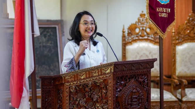 Ketua TP PKK Kabupaten Kediri, Eriani Annisa Hanindhito