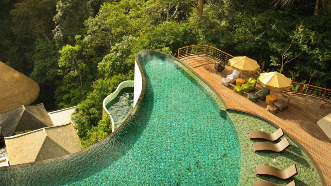 Cicada Resort