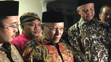 Mantan Ketum PBNU Said Aqil bertemu dengan bacapres Ganjar Pranowo.