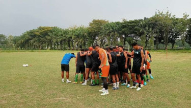 PSMS Medan saat menjalani sesi latihan hadapi Semen Padang FC.