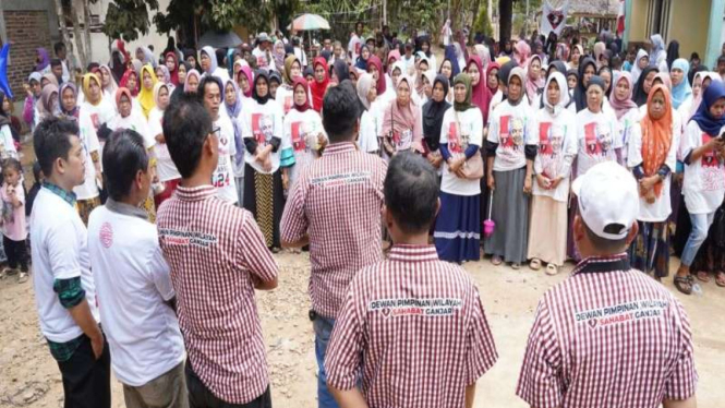 Sahabat Ganjar menggelar penyuluhan tentang stunting.
