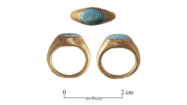 Cincin emas bertuliskan MashaAllah ditemukan di Tepi Barat.