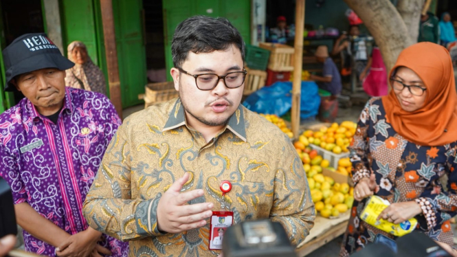 Bupati Kediri, Hanindhito Himawan Pramana
