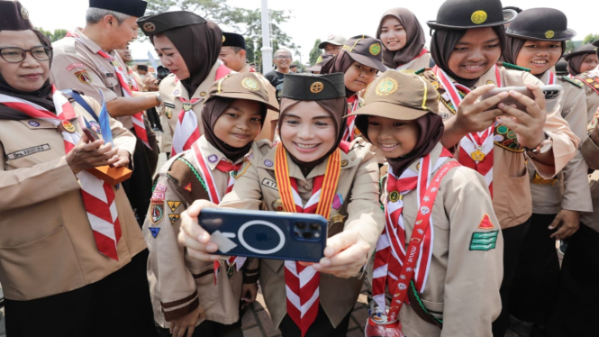 Ketua Kwarda Gerakan Pramuka Jawa Tengah, Siti Atikoh Supriyanti
