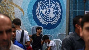 Ilustrasi - Suasana di luar kantor UNRWA di Jalur Gaza.