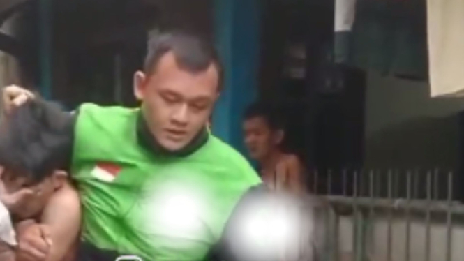 Viral ojek online ringkus kurir narkoba di Ciledug