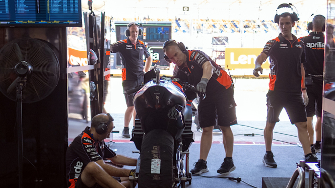VIVA Otomotif: Paddock tim Aprilia Racing di MotoGP Mandalika