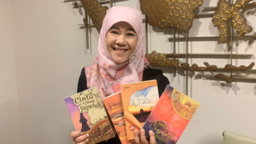 Asma Nadia.
