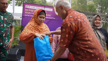 Penjualan beras premium harga terjangkau di Kab. Tangerang.