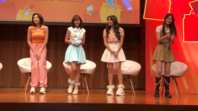 JKT 48