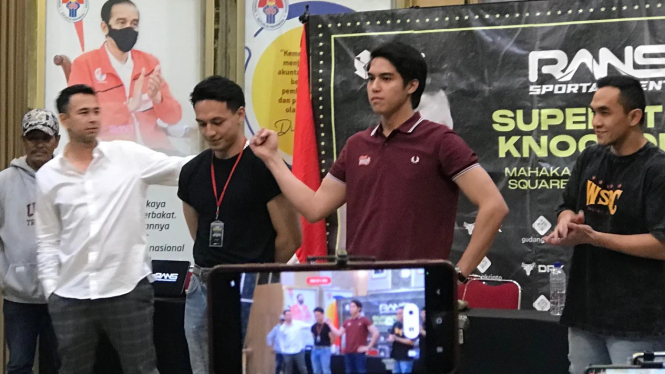Jefri Nichol vs  El Rumi Siap Superstar Knockout Boxing