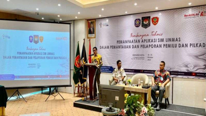 Ditjen Bina Adwil Kemedagri menggelar rapat pemanfaatan aplikasi SIM Linmas.