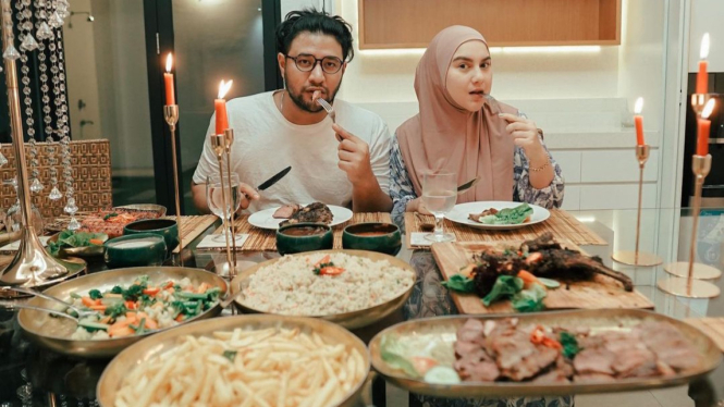 Irish Bella dan Ammar Zoni