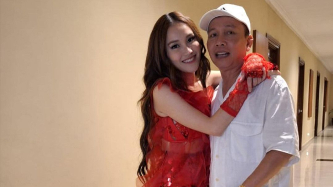Ayu Ting Ting dan Ayahnya