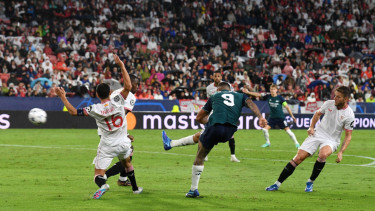 Gabriel Jesus, Duel Sevilla vs Arsenal