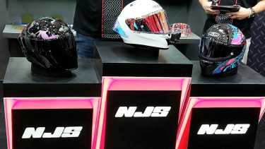 Helm ZX-1R GT dan Kairoz GT dapat pembaruan
