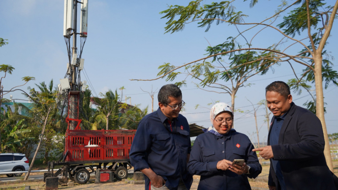 BTS mobile Telkomsel.