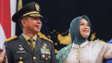 KSAD Jenderal TNI Agus Subiyanto dan Istri, Evi Sophia