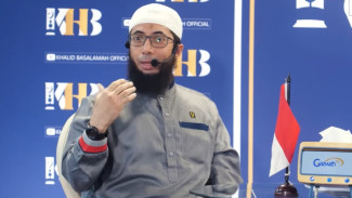 Ustaz Khalid Basalamah: Hukum Muslim Ucapkan Selamat Natal, Simak Penjelasannya