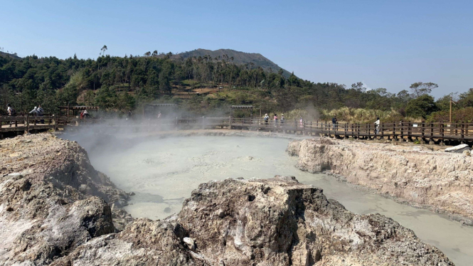 Kawah Sikidang