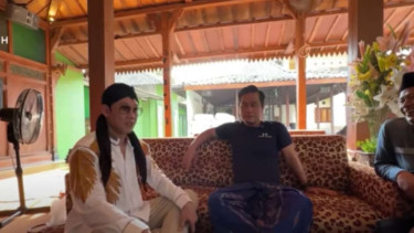 Denny Sumargo dan Gus Miftah