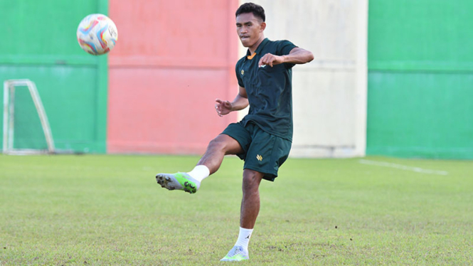Pemain PSMS Medan, Hamdi Sula