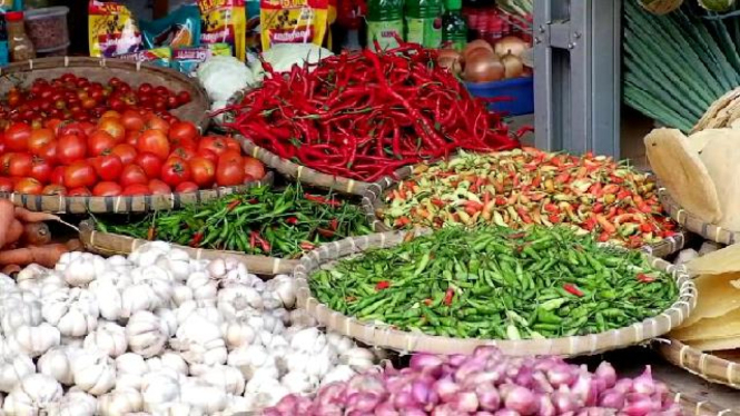 Ilustrasi harga pangan, cabai hingga bawang.