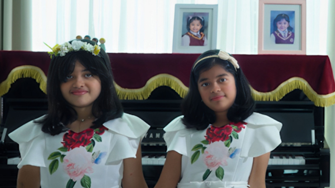Nikhita dan Nishita