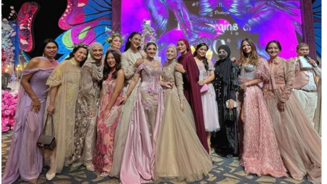 Gaya para artis di ulang tahun Ashanty