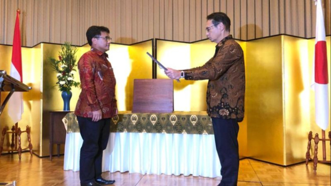 Sejarawan Bonnie Triyana dapat Reiwa ke-5 dari Dubes Jepang untuk RI.