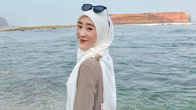 Larissa Chou