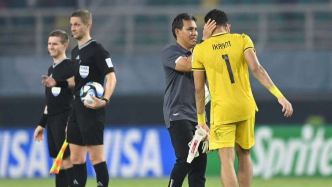 Pelatih Timnas Indonesia U-17 Bima Sakti