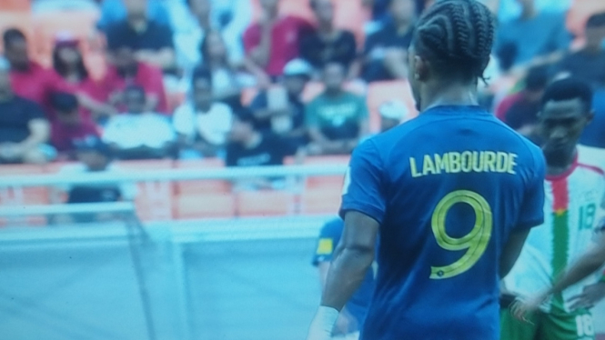 Pemain Timnas Prancis U-17, Mathis Lambourde