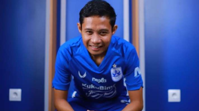 Evan Dimas