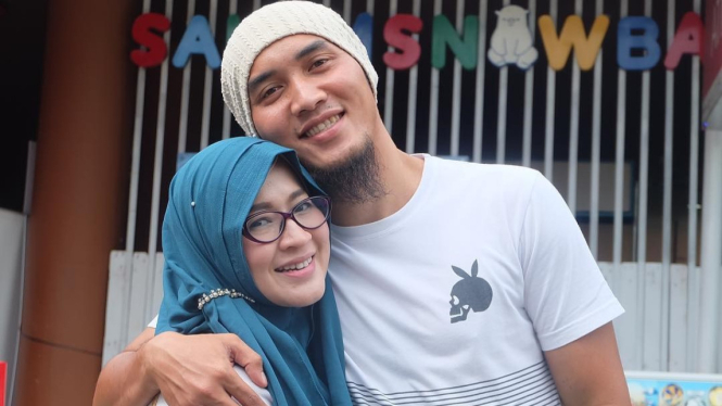 Okie Agustina dan Gunawan Dwi Cahyo.