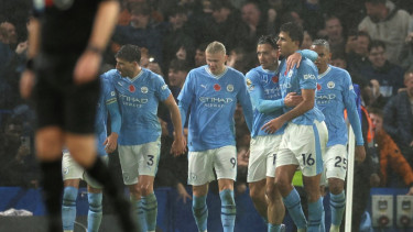 Pemain Manchester City rayakan gol