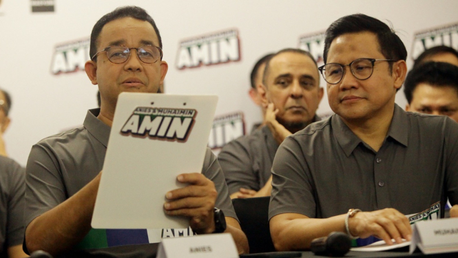 Anies Baswedan saat mengumumkan nama Syaugi Alaydrus jadi Kapten Timnas Amin.