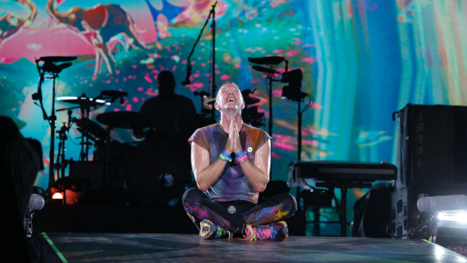 Coldplay Konser di Jakarta, Chris Martin