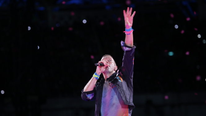 Coldplay Konser di Jakarta, Chris Martin
